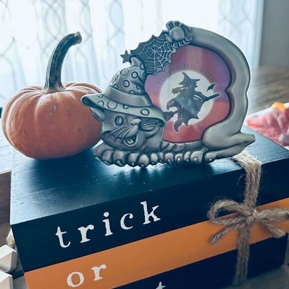 Y2K Vintage 2004 Halloween Kitty Cat Witch Silver Metal Picture Frame. - Picture 1 of 4